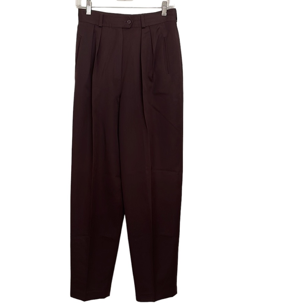 NWOT Women’s Mondo high waisted virgin wool pleated pants